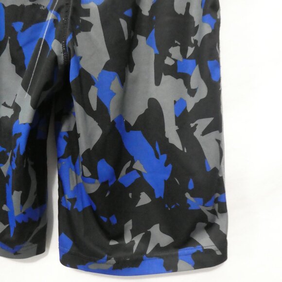 NIKE - Dri-Fit | medium | Camo - Camouflage Sport Shorts - Picture 14 of 15